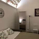 Le Antiche Alcove تيراسيني