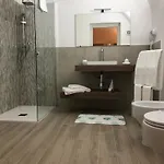 Le Antiche Alcove تيراسيني